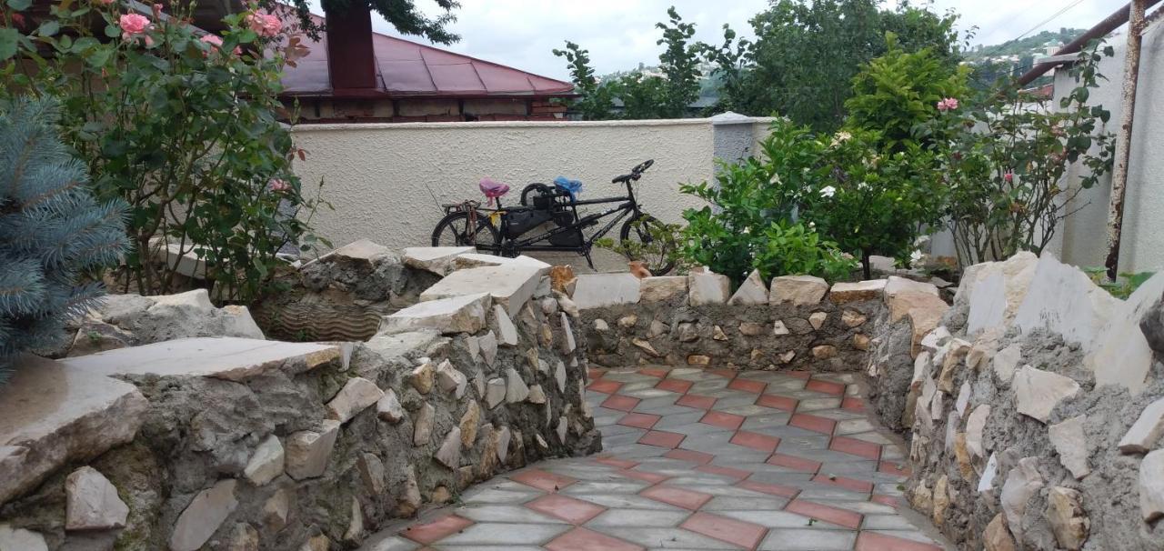 Panorama Hotel Kutaisi Ngoại thất bức ảnh