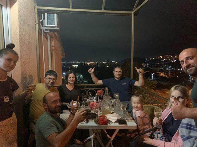 Panorama Hotel Kutaisi Ngoại thất bức ảnh